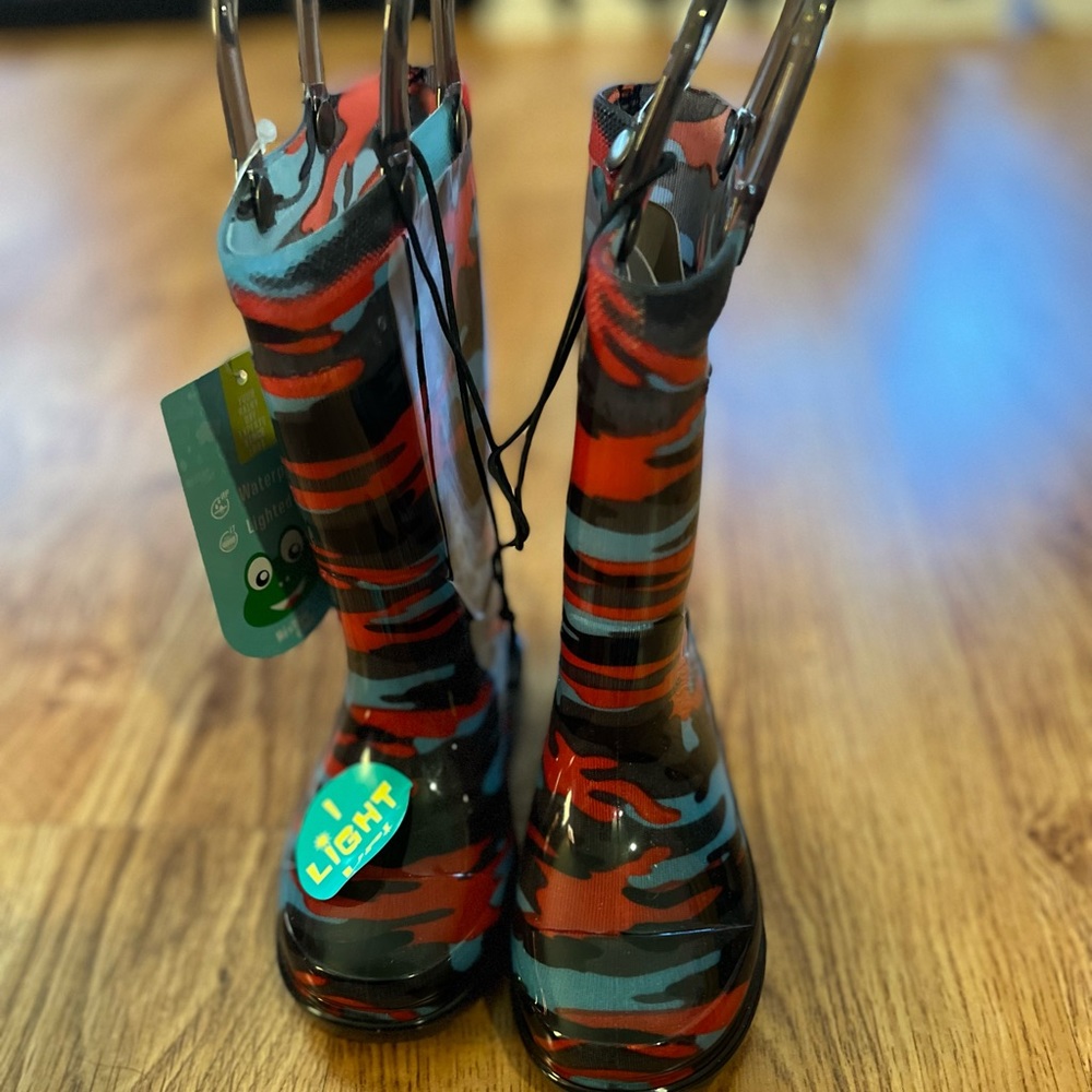 Children’s rain boots